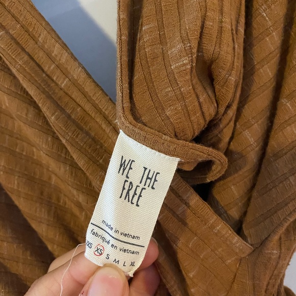 Free People Sweater top. - Picture 2 of 2